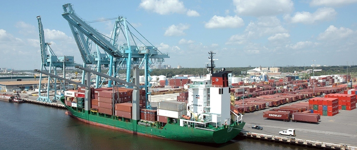 port ship & containers